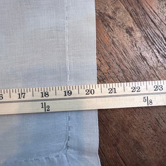 Kim Seybert Set of 15 Grey 100% Linen Napkins with Silver Running Stitch - Picture 7 of 10